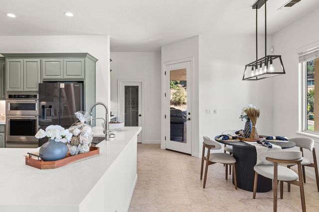 1719 Newcastle Rd, Newcastle, CA 95658
