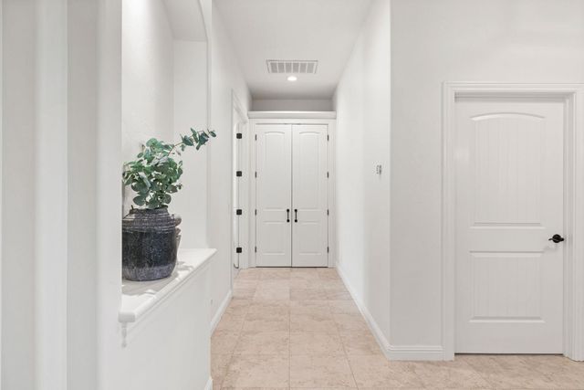 1719 Newcastle Rd, Newcastle, CA 95658
