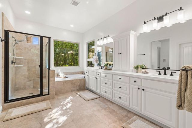 1719 Newcastle Rd, Newcastle, CA 95658