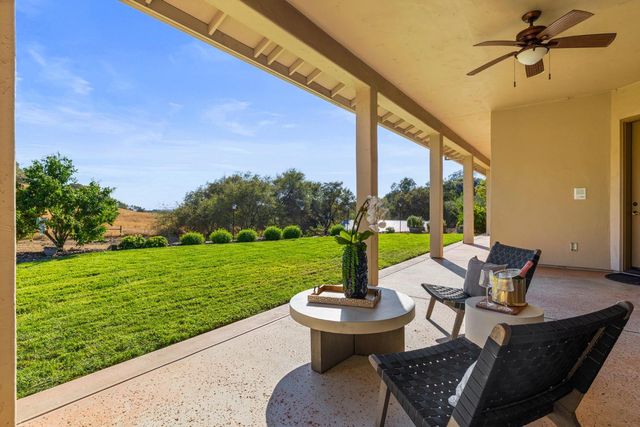 1719 Newcastle Rd, Newcastle, CA 95658