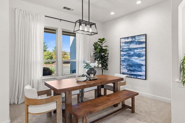 1719 Newcastle Rd, Newcastle, CA 95658