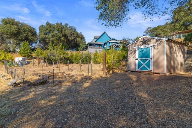 1719 Newcastle Rd, Newcastle, CA 95658