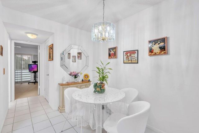 349 Camden O, West Palm Beach, FL 33417