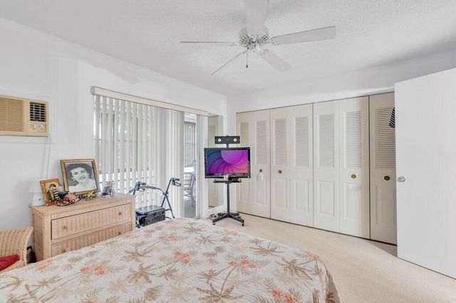 349 Camden O, West Palm Beach, FL 33417