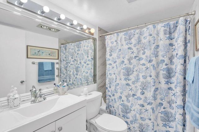 349 Camden O, West Palm Beach, FL 33417