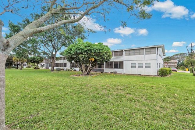 349 Camden O, West Palm Beach, FL 33417