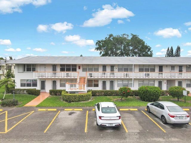 349 Camden O, West Palm Beach, FL 33417