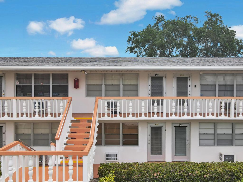 349 Camden O, West Palm Beach, FL 33417