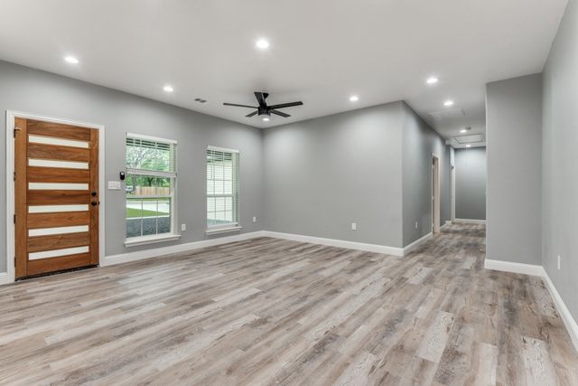 7842 Doak Street, Dallas, TX 75217