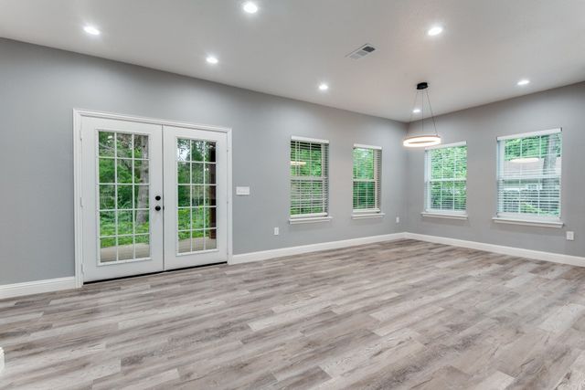 7842 Doak Street, Dallas, TX 75217