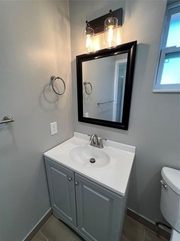 2016 NE 17th Ct 26, Fort Lauderdale, FL 33305