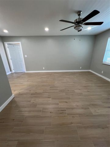 2016 NE 17th Ct 26, Fort Lauderdale, FL 33305