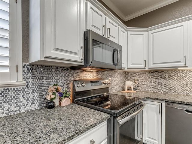 6162 N Brookline Avenue 22, Oklahoma City, OK 73112