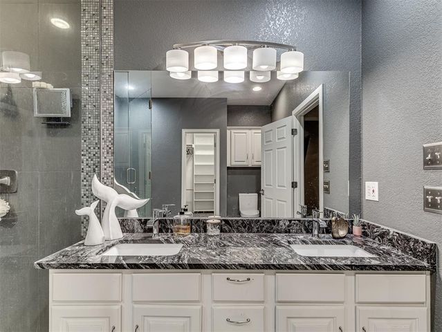 6162 N Brookline Avenue 22, Oklahoma City, OK 73112
