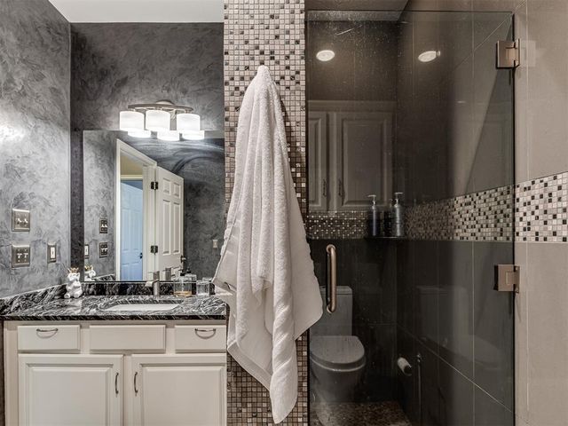 6162 N Brookline Avenue 22, Oklahoma City, OK 73112