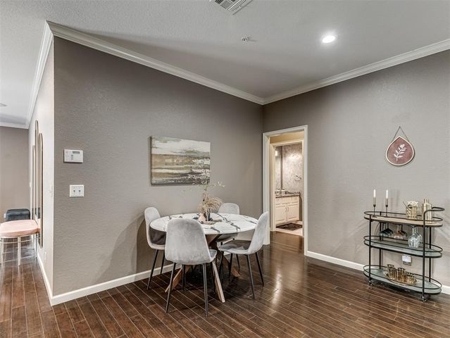 6162 N Brookline Avenue 22, Oklahoma City, OK 73112