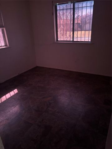 1561 Milmo Drive, Fort Worth, TX 76134