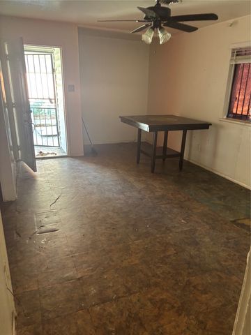 1561 Milmo Drive, Fort Worth, TX 76134