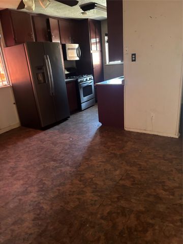 1561 Milmo Drive, Fort Worth, TX 76134