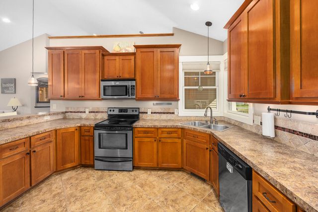 7491 Augusta Lane, Hudsonville, MI 49426