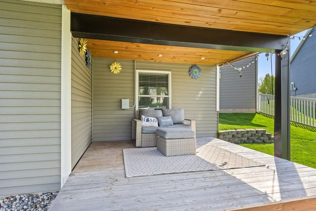 7491 Augusta Lane, Hudsonville, MI 49426