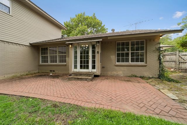 9314 Livenshire Drive, Dallas, TX 75238