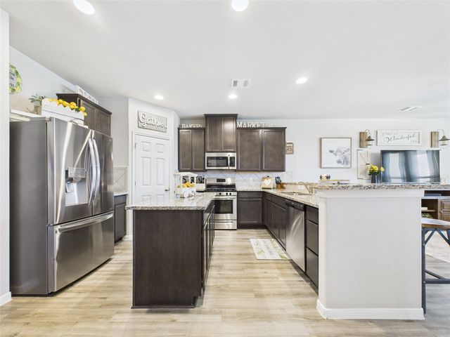 3202 Explorer Drive, Texas City, TX 77591