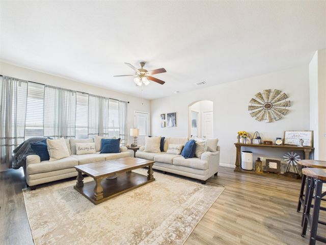 3202 Explorer Drive, Texas City, TX 77591