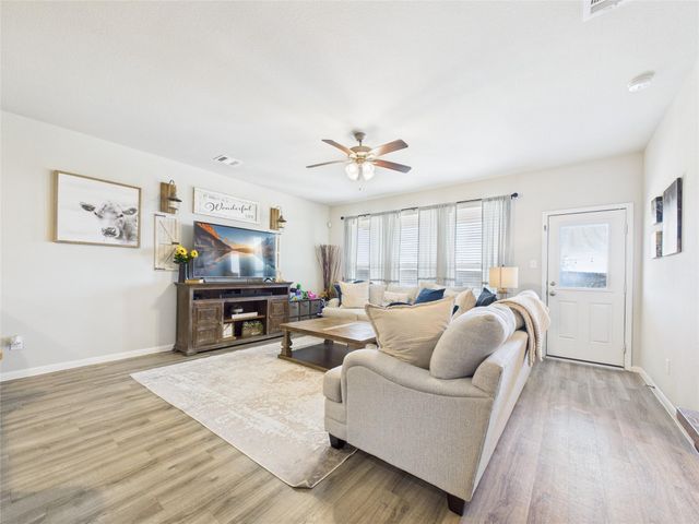 3202 Explorer Drive, Texas City, TX 77591