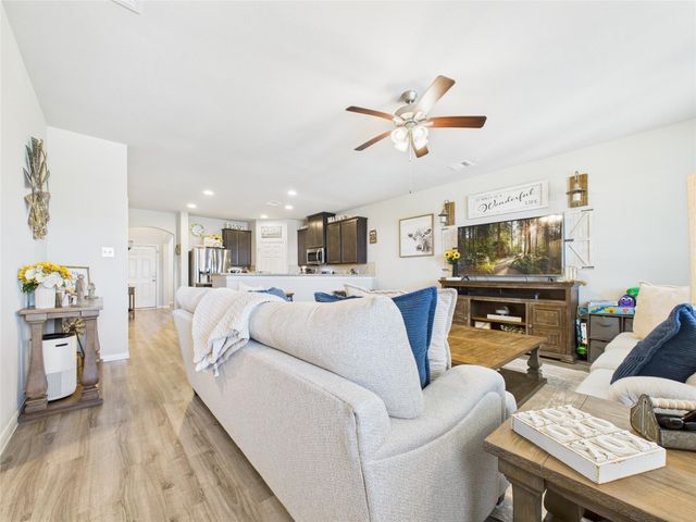 3202 Explorer Drive, Texas City, TX 77591