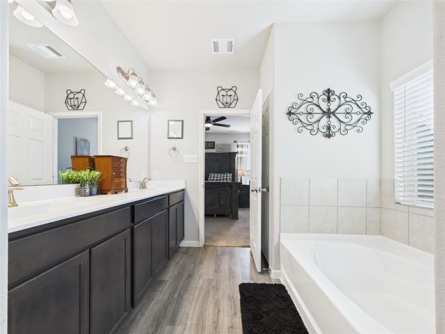 3202 Explorer Drive, Texas City, TX 77591