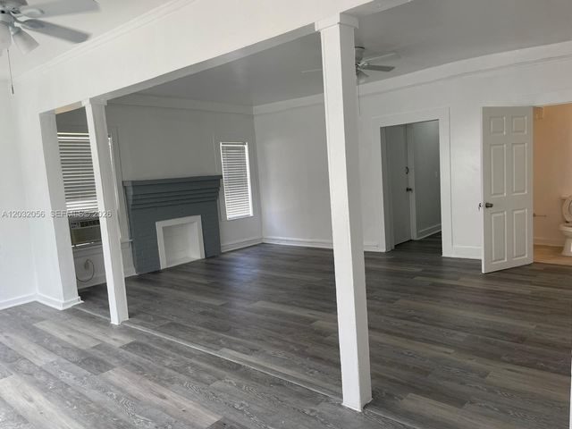 817 4th St 817, West Palm Beach, FL 33401