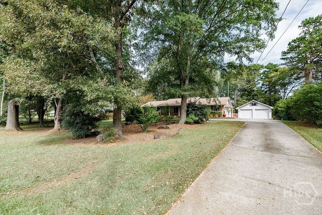 1296 Lake Lucerne Road, Lilburn, GA 30047