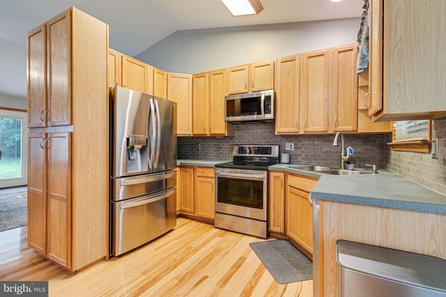 4785 ROANOKE PL, Waldorf, MD 20601