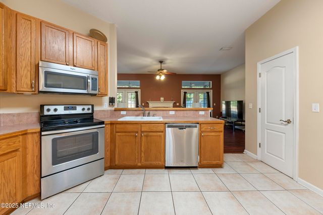 10228 TEDS Court, Jacksonville, FL 32220