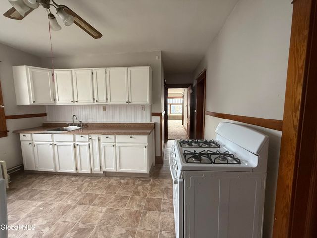 83 Stewart Street, Amsterdam, NY 12010