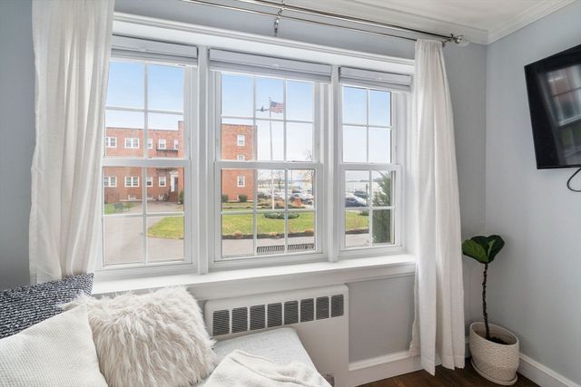 33 Lennon Ct. 31, Boston, MA 02127