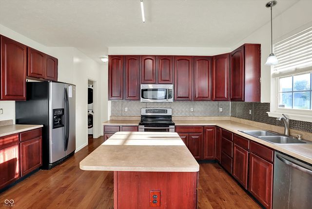 2161 Silver Rose Drive, Avon, IN 46123