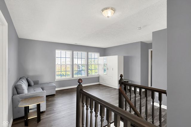 2161 Silver Rose Drive, Avon, IN 46123