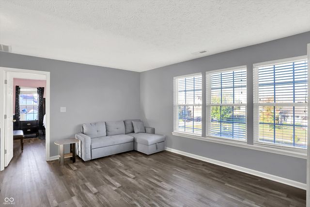 2161 Silver Rose Drive, Avon, IN 46123