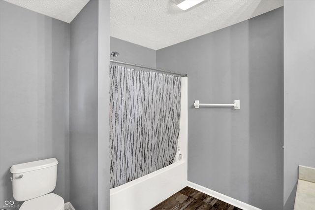 2161 Silver Rose Drive, Avon, IN 46123