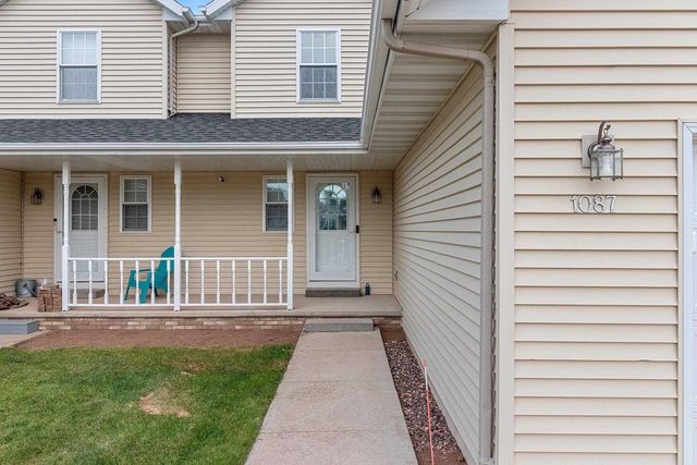 1087 STILLMEADOW LANE, Menasha, WI 54952