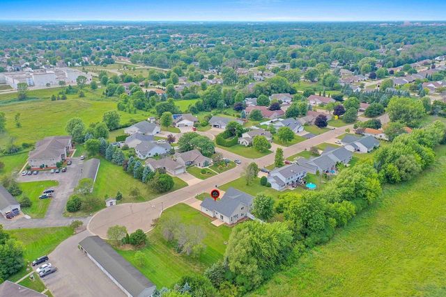 1087 STILLMEADOW LANE, Menasha, WI 54952