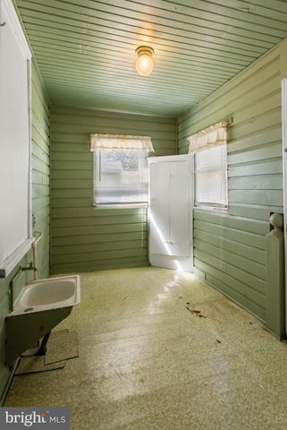 235 RIDGE AVE, Mc Sherrystown, PA 17344