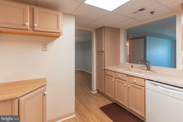 1000 CENTENNIAL STATION DR, Warminster, PA 18974