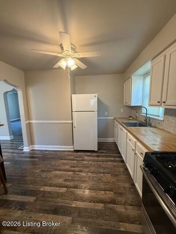 2117 West Ln, Louisville, KY 40216