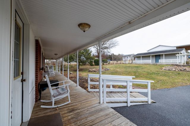 5009 MILL CREEK RD, Luray, VA 22835