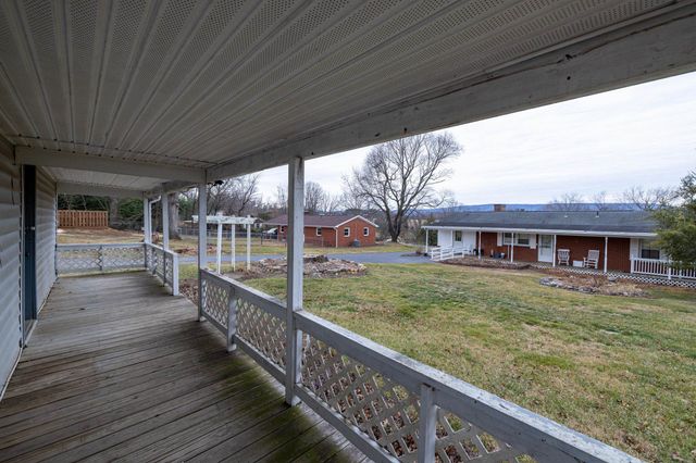 5009 MILL CREEK RD, Luray, VA 22835