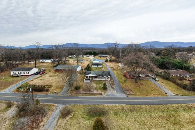 5009 MILL CREEK RD, Luray, VA 22835