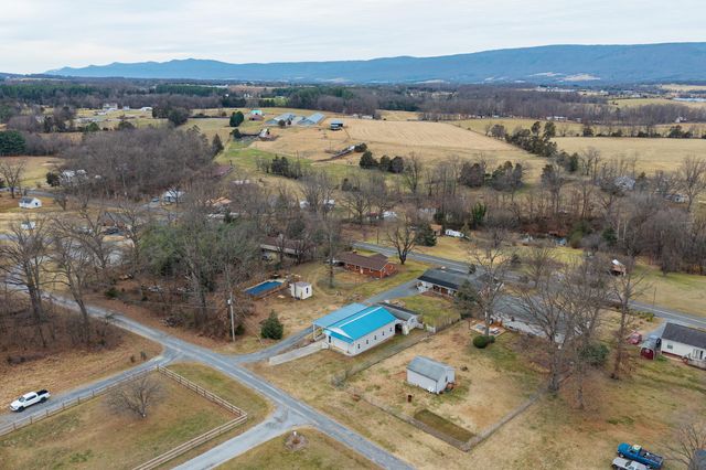 5009 MILL CREEK RD, Luray, VA 22835